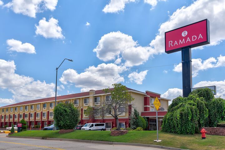 Hotel 2 of 37