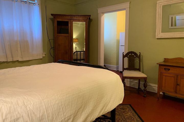 Room 83 of 101