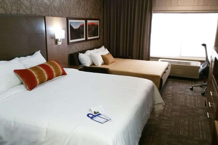Room 11 of 31
