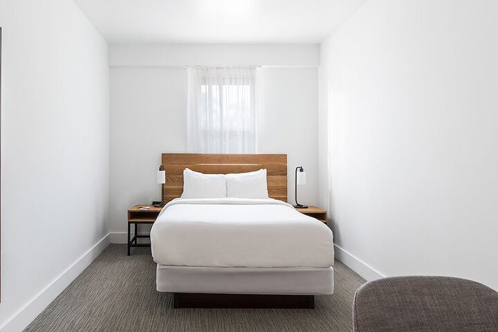 Room 21 of 45