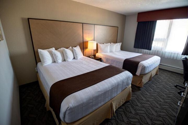 Days Inn by Wyndham Airdrie