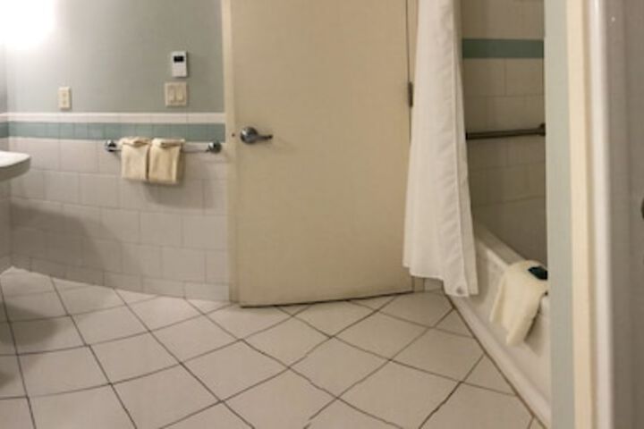 Anchorage Inn and Resort
