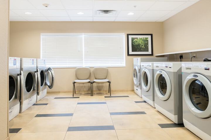 Candlewood Suites Bay City by IHG