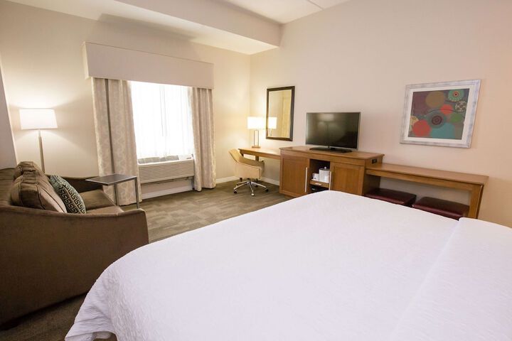 Room 21 of 60