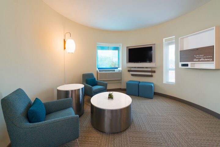 Room 11 of 43