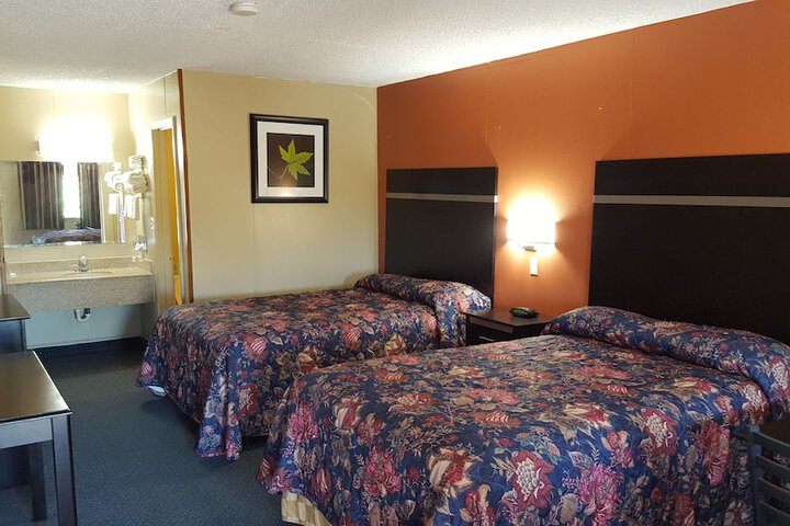 Room 15 of 26