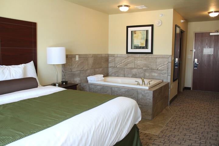 Room 32 of 56