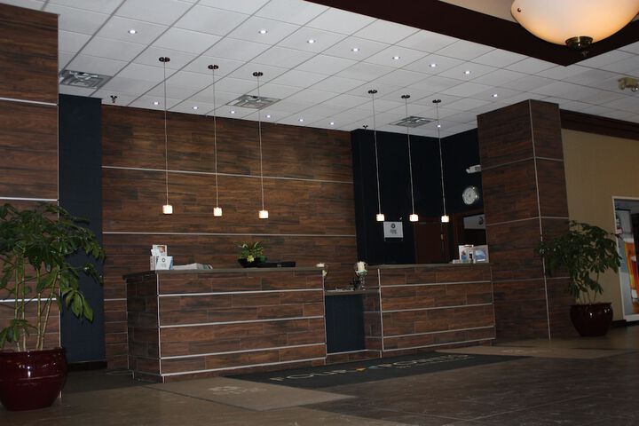 Hotel Interior 8 of 37