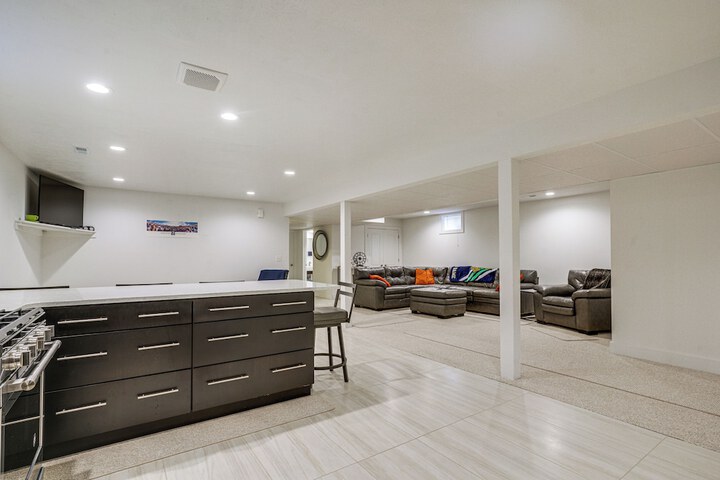 Convenient North Bend Apt: Half-mi to Notre Dame!