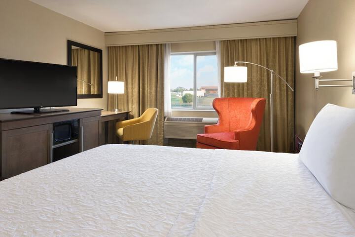 Summit Suites