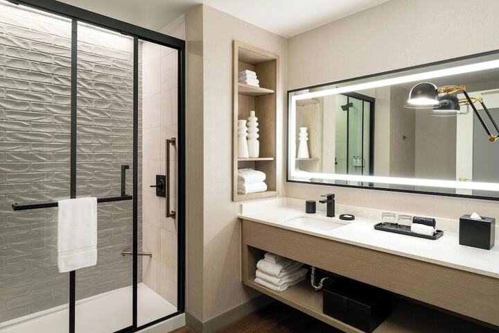 Hotel Effie Sandestin Autograph Collection