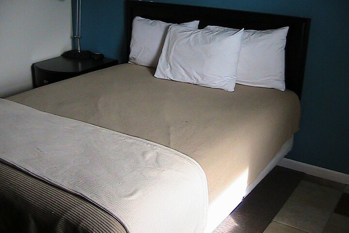 Room 18 of 35