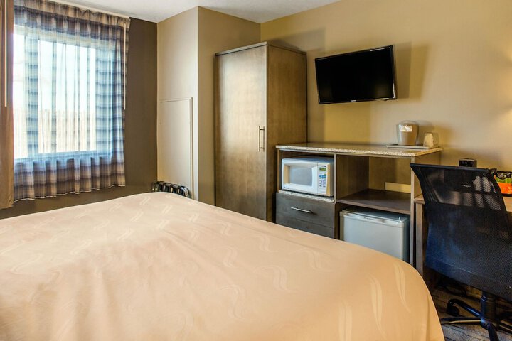 Room 20 of 54