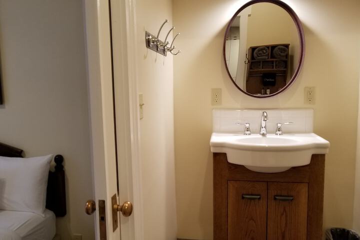 Room 91 of 126