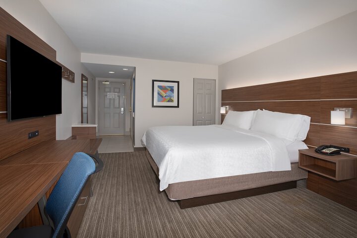 Holiday Inn Express Yreka-Shasta Area by IHG