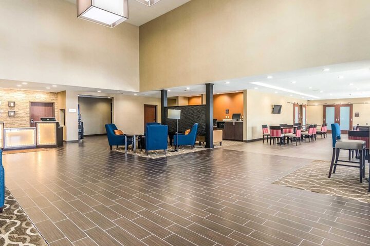 Hotel Interior 12 of 44