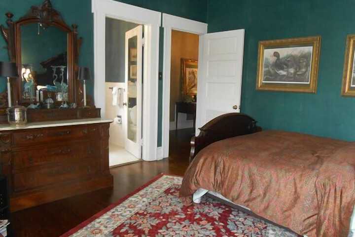 Room 37 of 70
