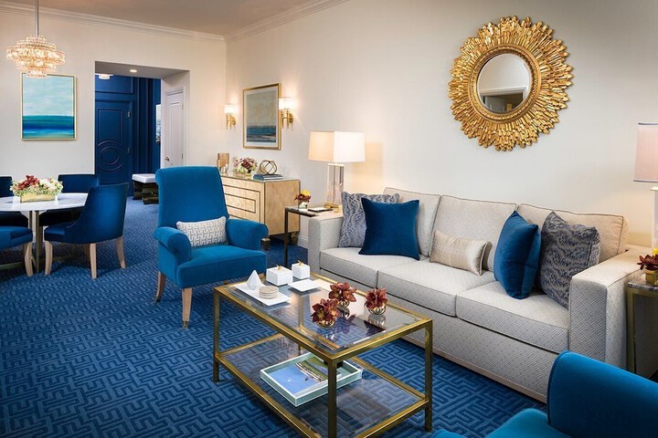 Room 50 of 118
