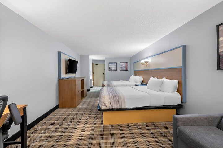 AmericInn by Wyndham Columbus Wisconsin