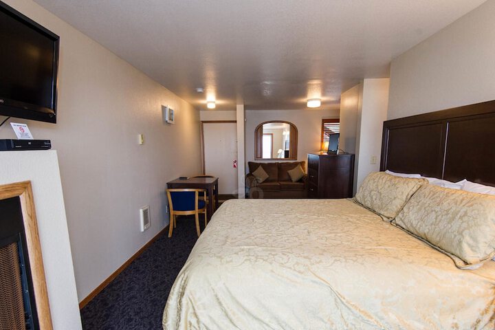 Room 36 of 127