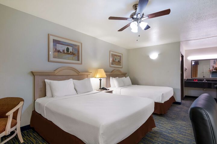 Room 14 of 38