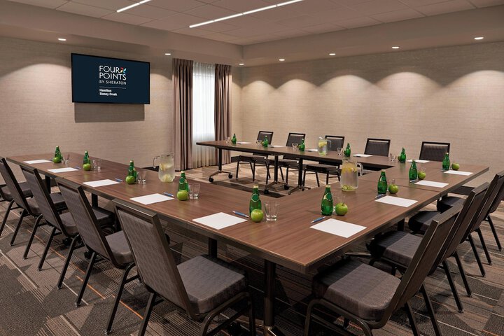 Four Points by Sheraton Hamilton - Stoney Creek