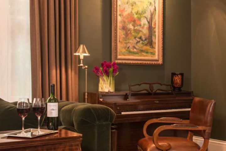 Room 45 of 63