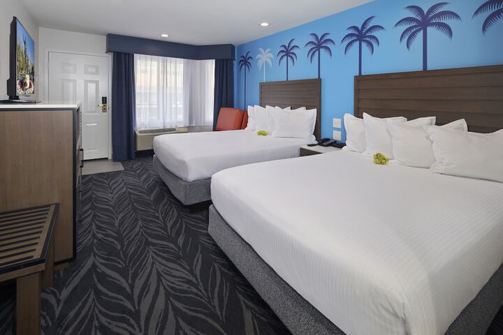 Room 16 of 25