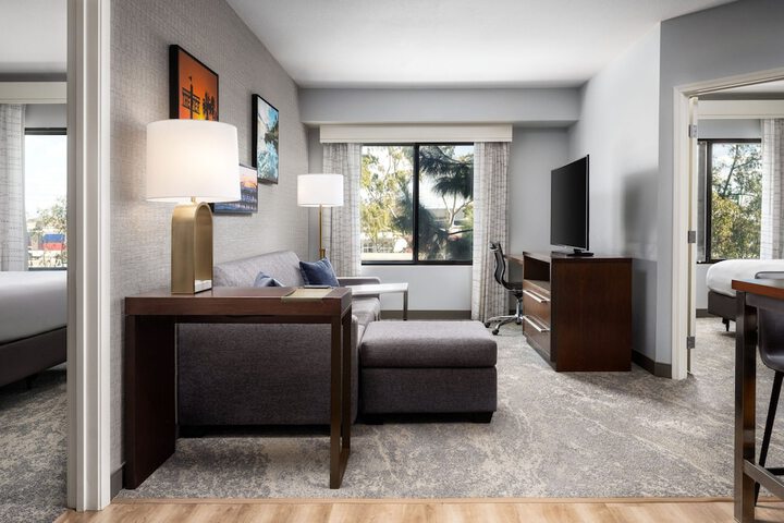 Room 30 of 54