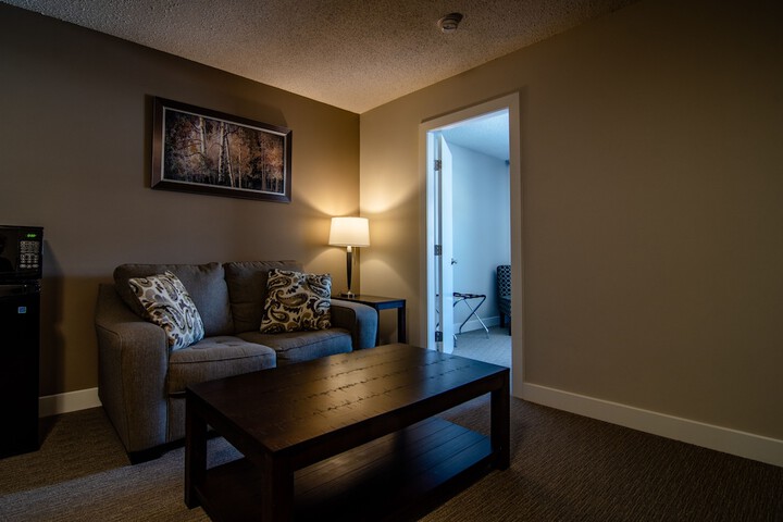 Room 25 of 36