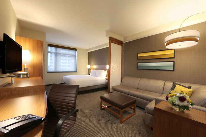 Room 12 of 29