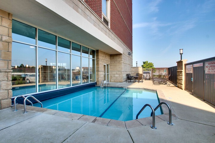 Pool 8 of 90