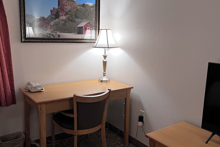 Room 46 of 62