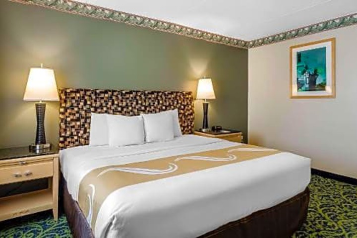 Quality Inn & Suites Lexington