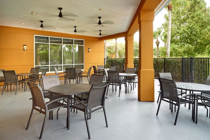 Fairfield Inn & Suites by Marriott Orlando at SeaWorld