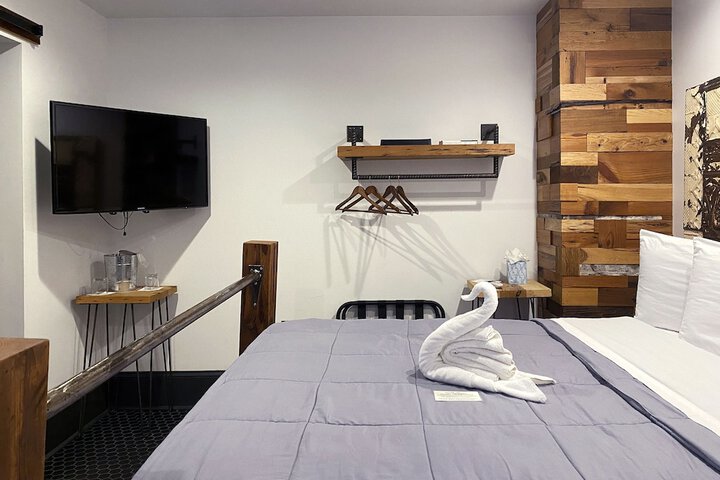 Hotel Interior 118 of 223