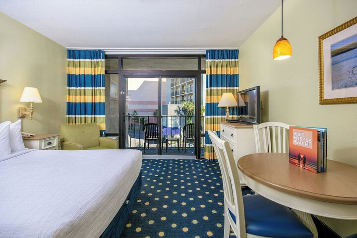 Room 185 of 273