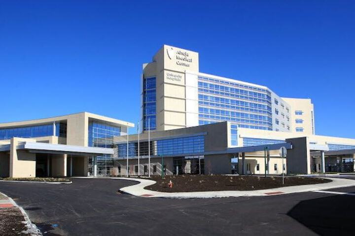 Aloft Beachwood