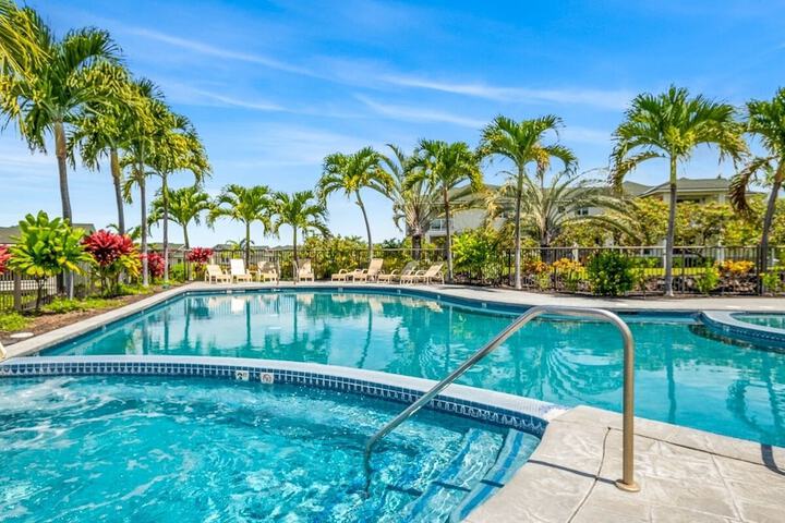 Big Island Na Hale O Keauhou by Coldwell Banker Island Vacations