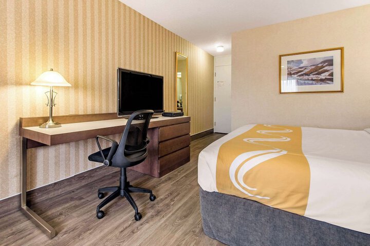 Room 21 of 52