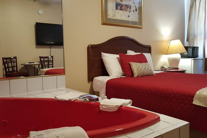 Room 6 of 23