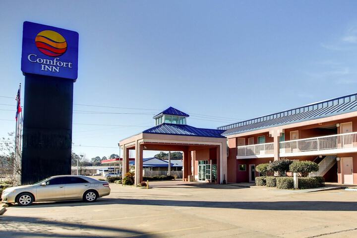 Quality Inn Brookhaven