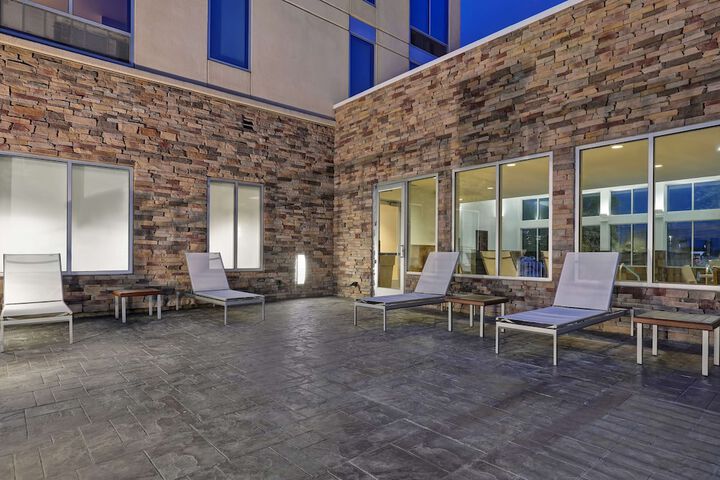 Hyatt Place San Antonio–North / Stone Oak