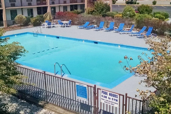 Americas Best Value Inn Shelbyville
