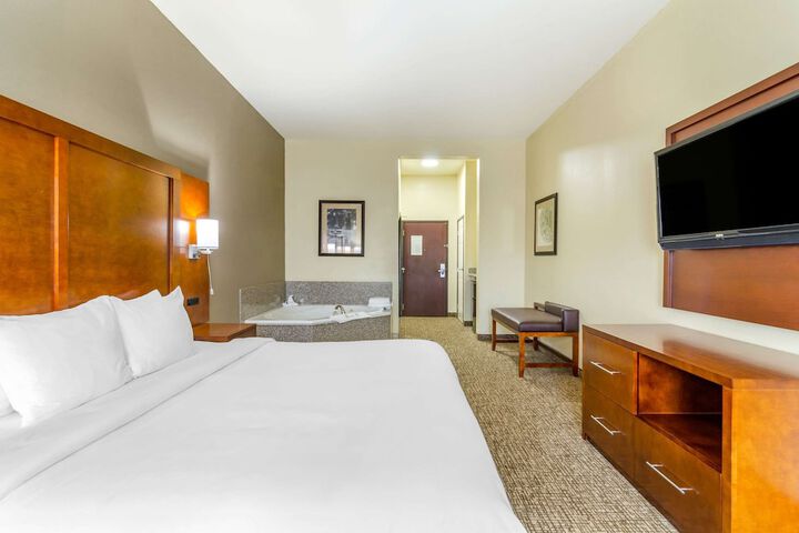 Room 25 of 30