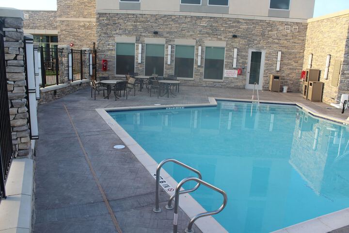 Pool 5 of 29