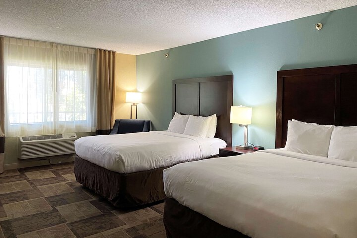 Room 21 of 30