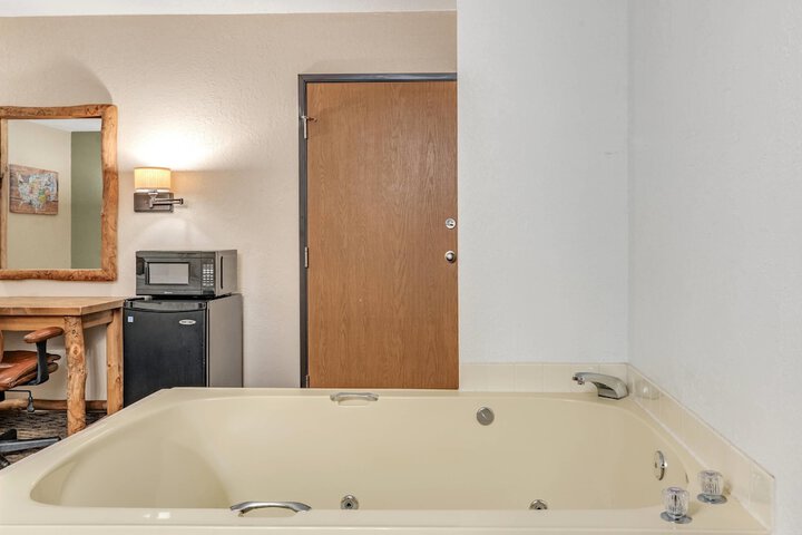 Econo Lodge Custer - Crazy Horse Area