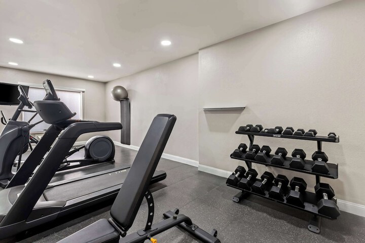 Country Inn & Suites by Radisson Savannah I-95 North, GA