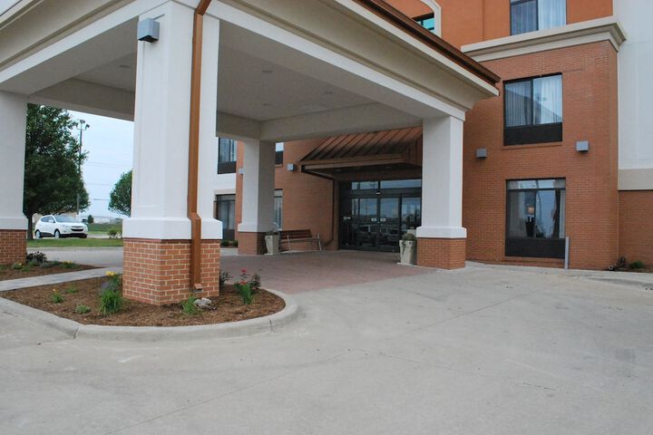 Holiday Inn Express Bloomington West by IHG